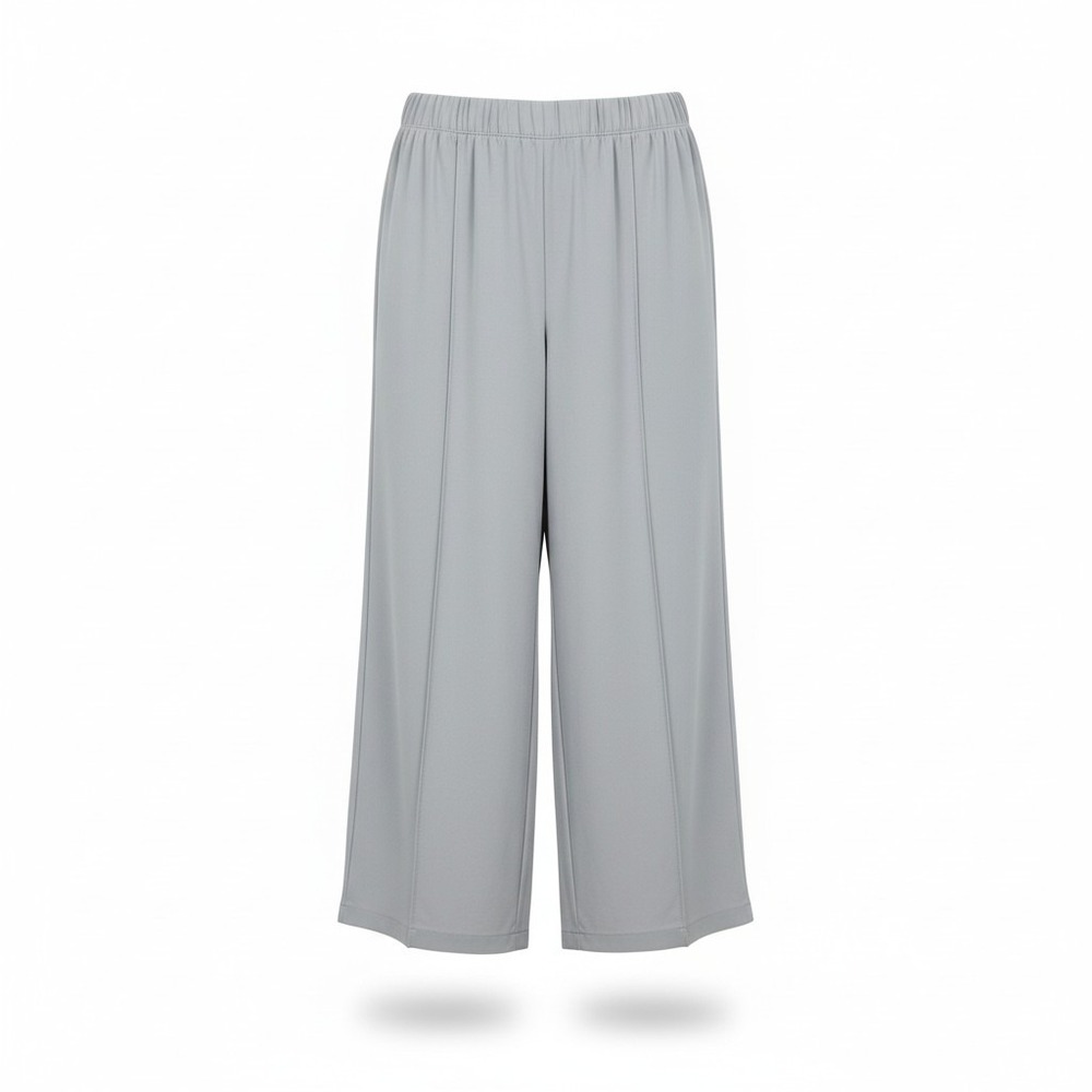 Chico's Weekend SZ 1/M/8 Pull On Light Sage Relax Fit Casual Stretch Crop Pants
